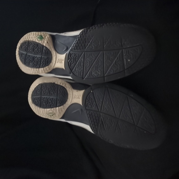 Nike Air Courtballistec 3.1 Men's 12 US - Picture 3 of 4